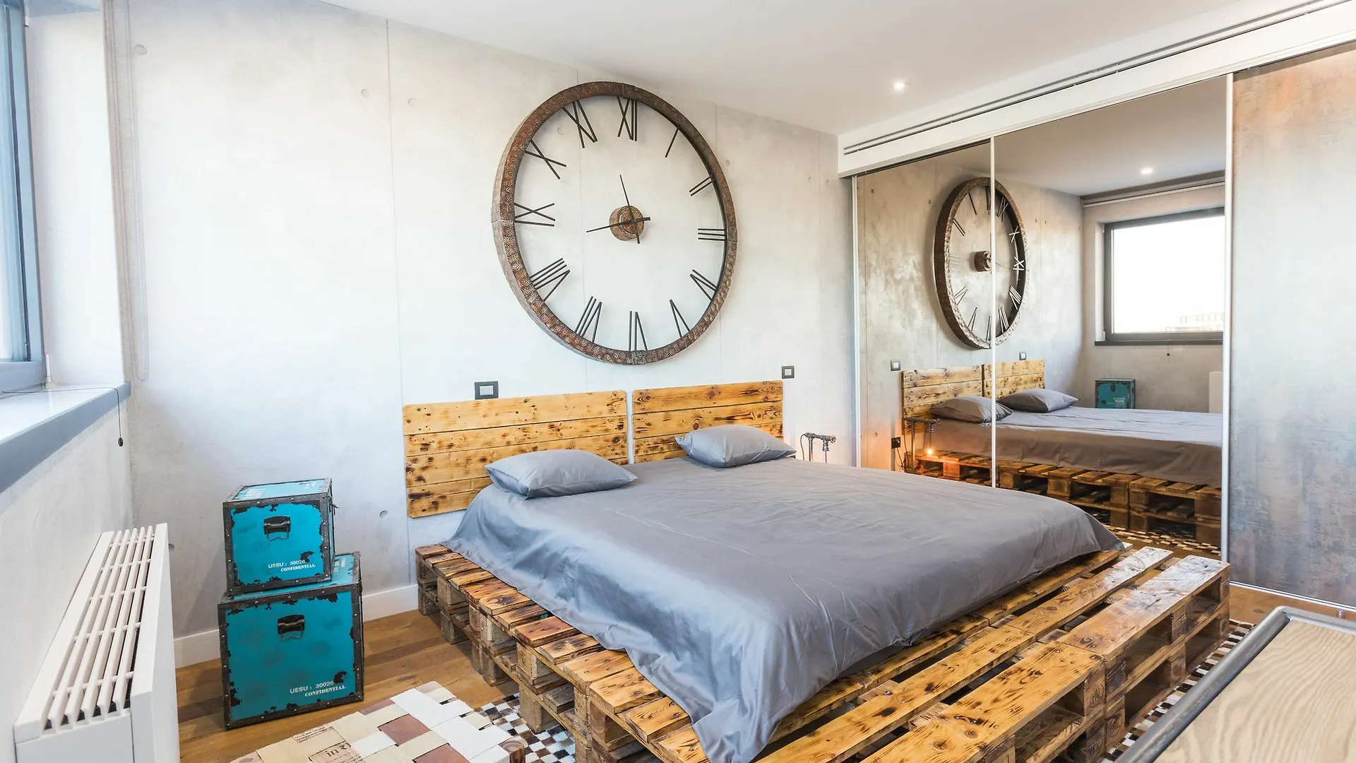 New York Experience Suite With City View Bucharest Apartment